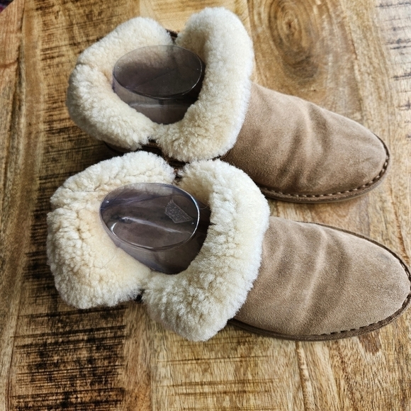 UGG Elisa Boots Women’s Brown Ankle Booties Sheepskin Suede Shearling Size 9.5M - Picture 5 of 13